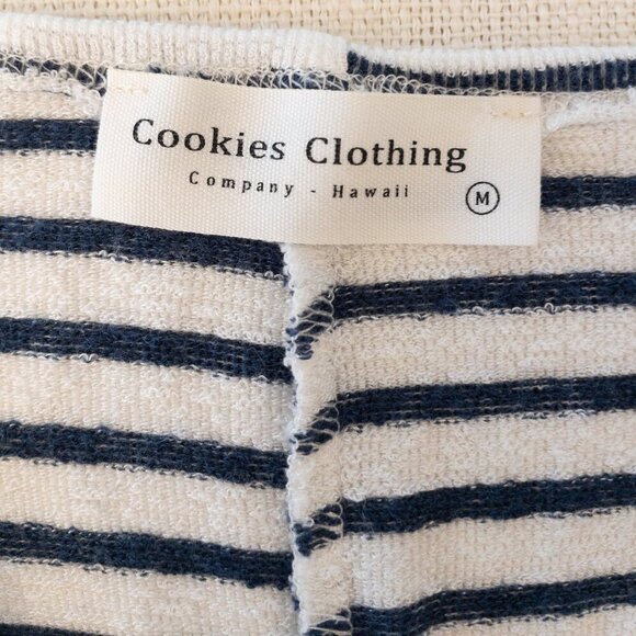 Cookies Clothing Hawaii Striped Boxy Tee – Size M Navy White Coastal Style - Picture 3 of 3